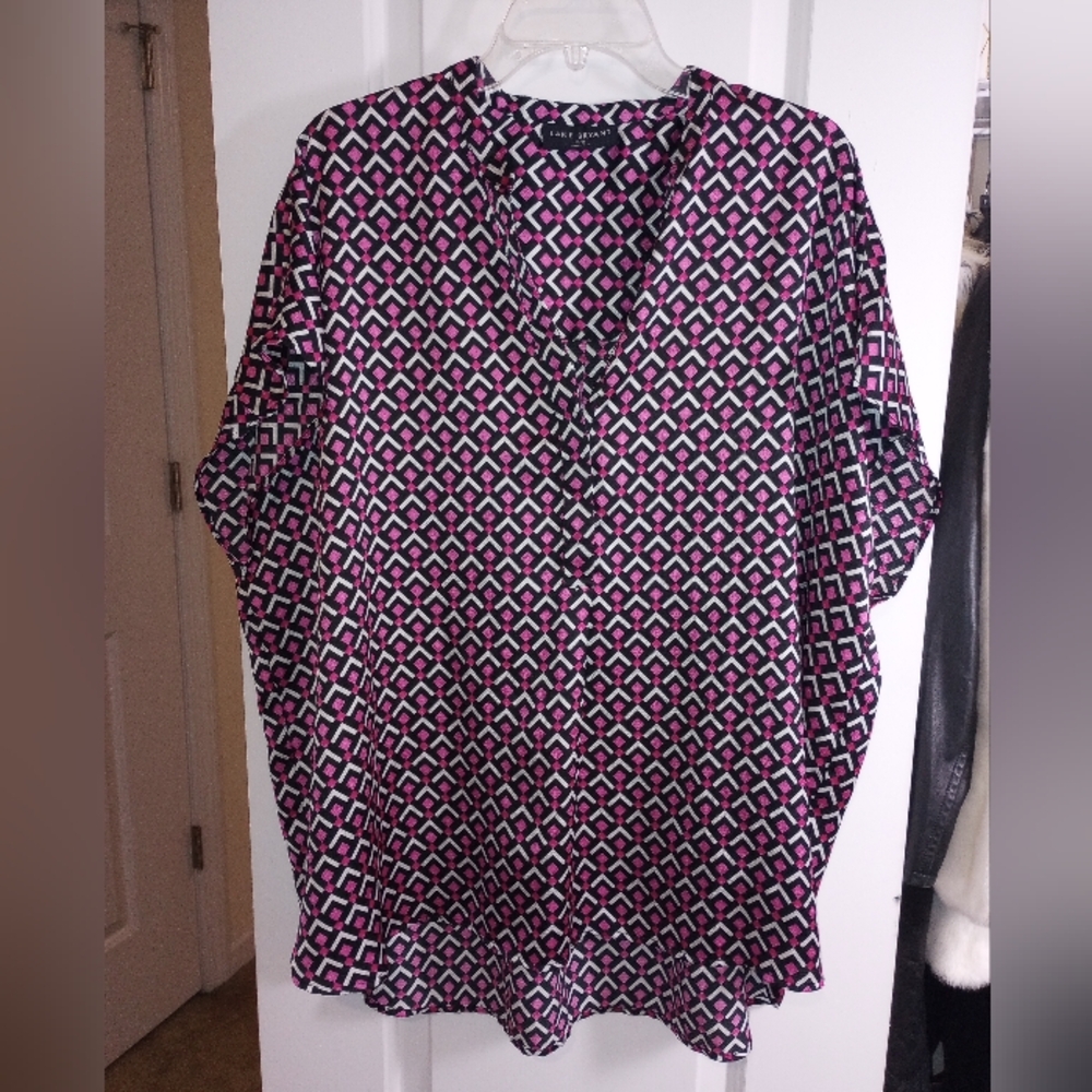 Lane Bryant Pink and Black Diamond Pattern Top